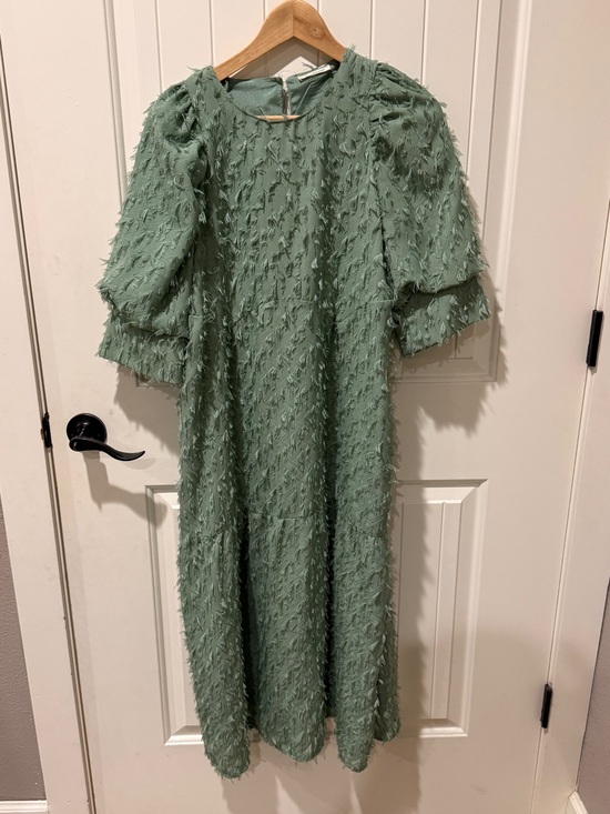 Sundayup Dresses & Skirts - Textured Sage Green Midi Dress with Puff Sleeves